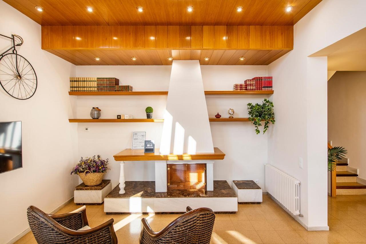 Casa Mirestany- Wonderful House With Amazing Views Banyoles Exterior foto